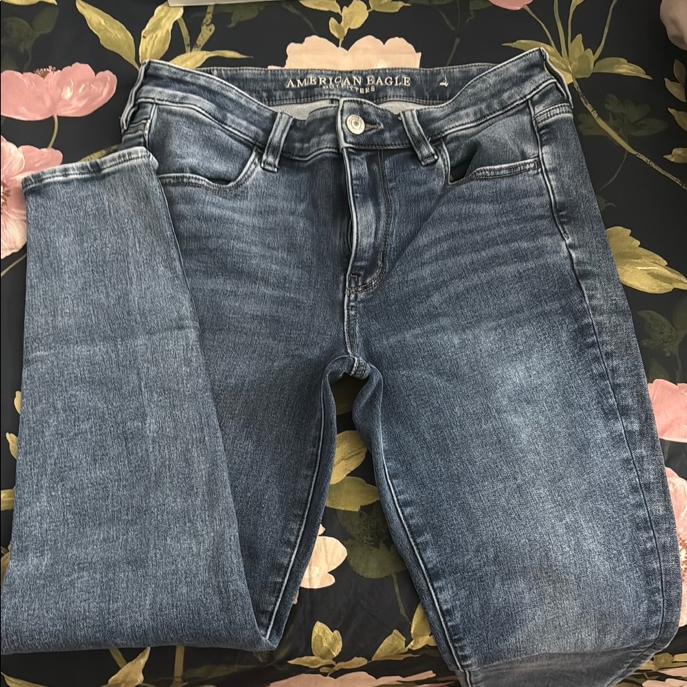 American Eagle Blue Jeans
